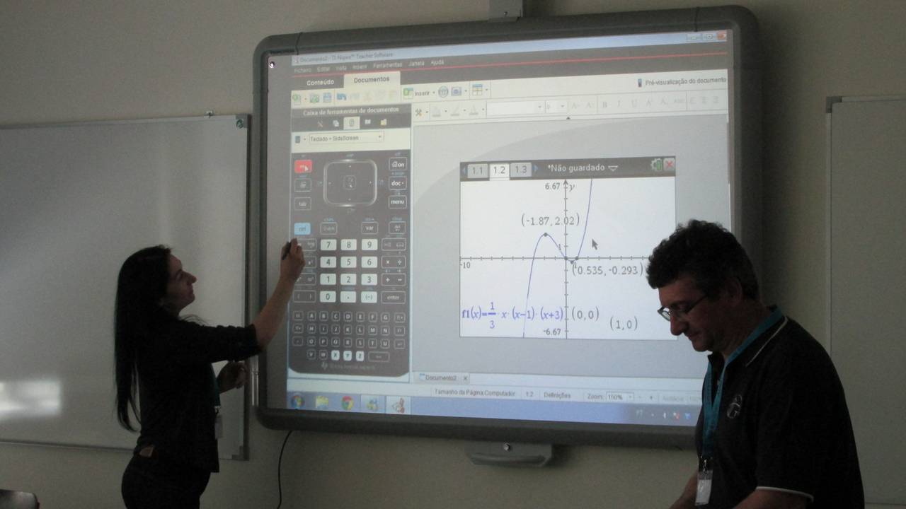 Equipas Do AEFFL Apuram se Para As Fase Final Do Concurso De Tecnologia 
